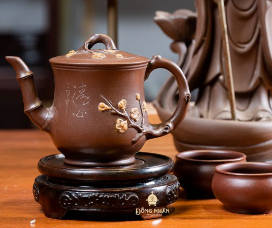 Dáng Ấm Báo Xuân Mai